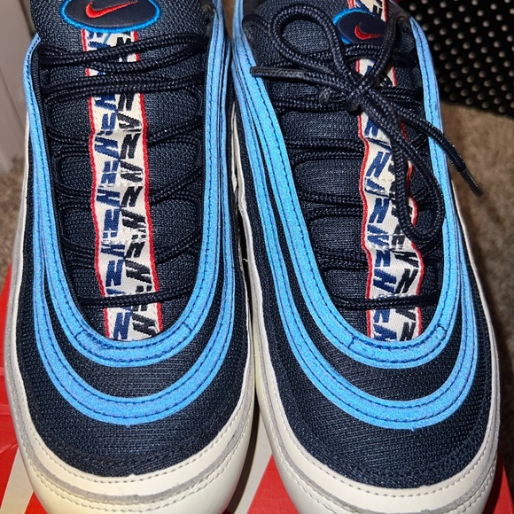 Three pair of LIKE NEW Nike Air Max size 10 - Picture 15 of 15